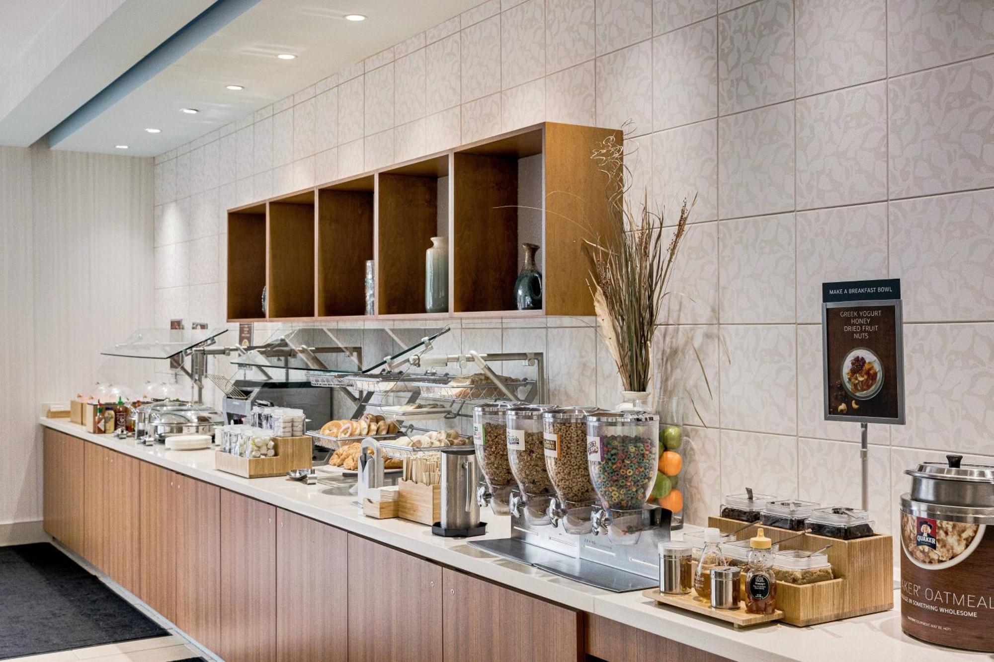 Springhill Suites By Marriott Houston The Woodlands Exterior photo